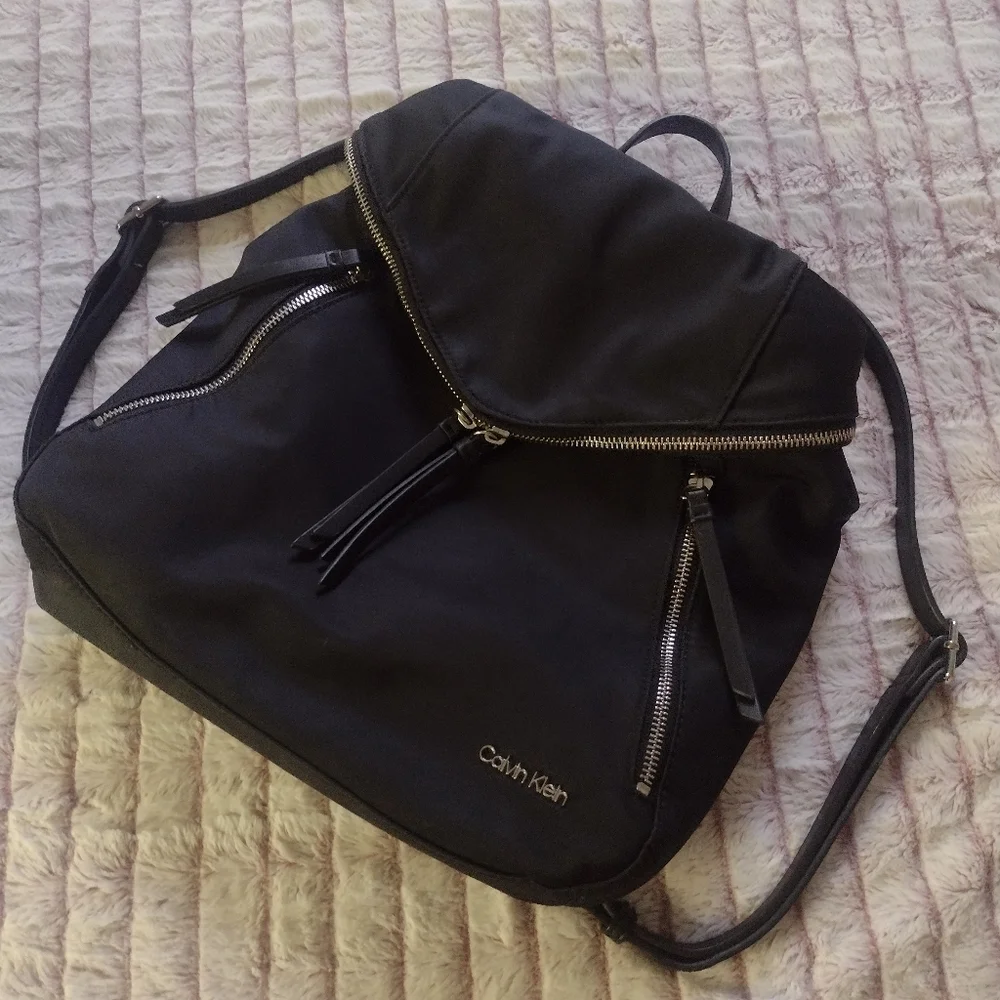 Calvin Klein Mini Backpack EUC - Picture 14 of 16